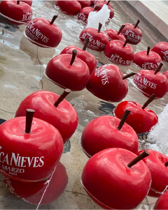 Publicidad de "Blanca Nieves", 2025. Galerías Metepec.